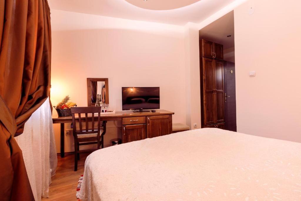Downtown Rooms Ni Екстериор снимка