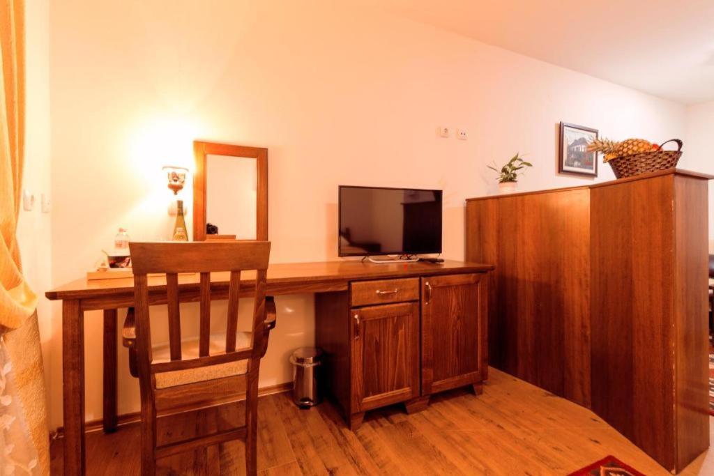 Downtown Rooms Ni Екстериор снимка