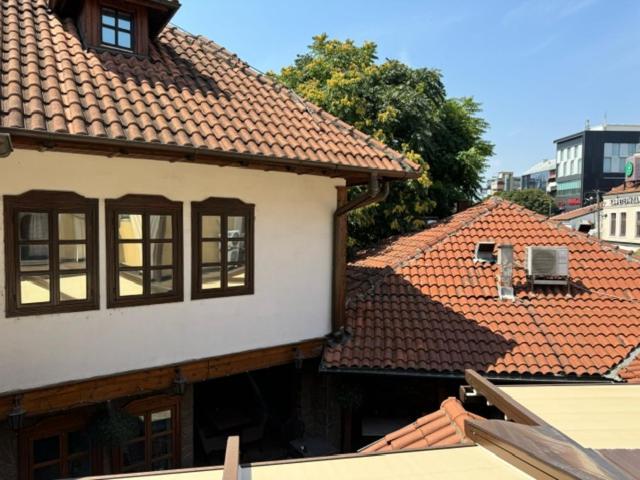 Downtown Rooms Ni Екстериор снимка